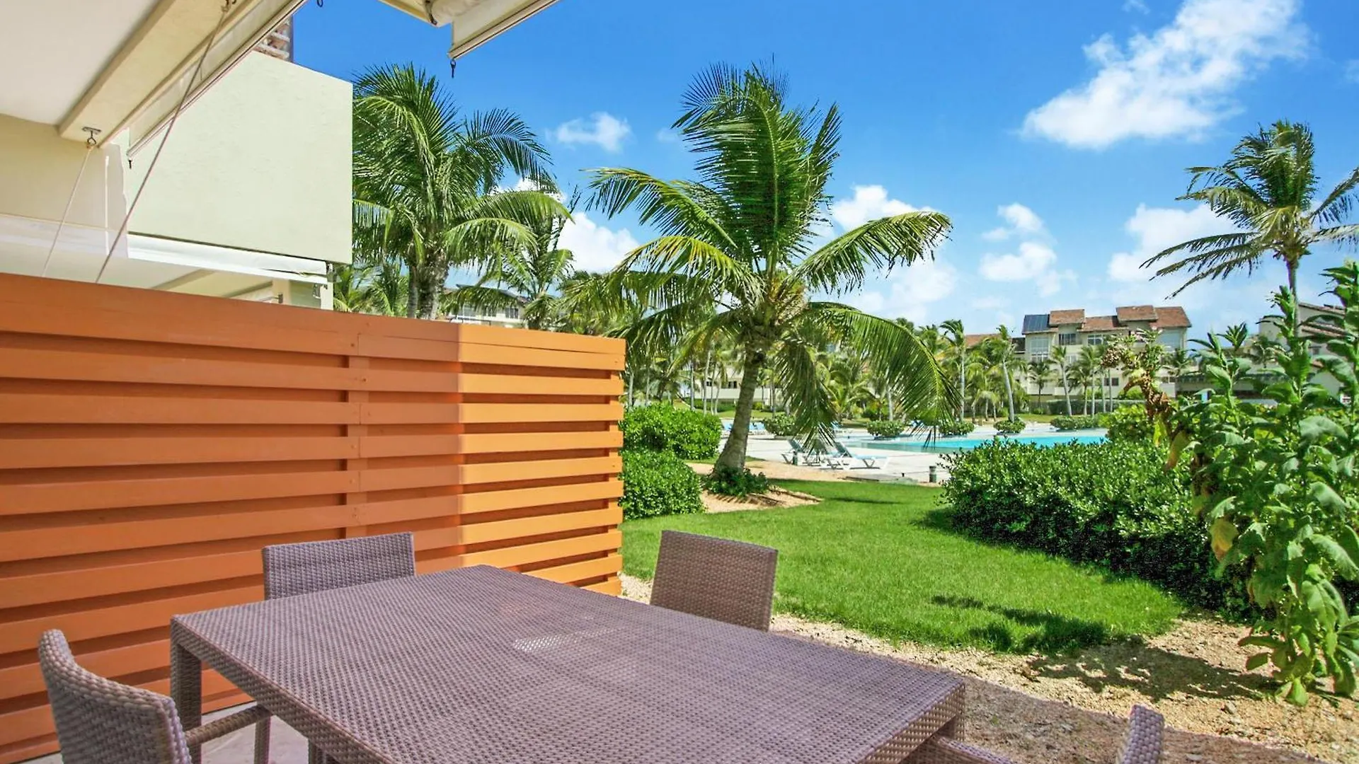 2-Bedroom Beachfront Apartment, Capcana, Punta Cana 0*,  Repubblica Dominicana